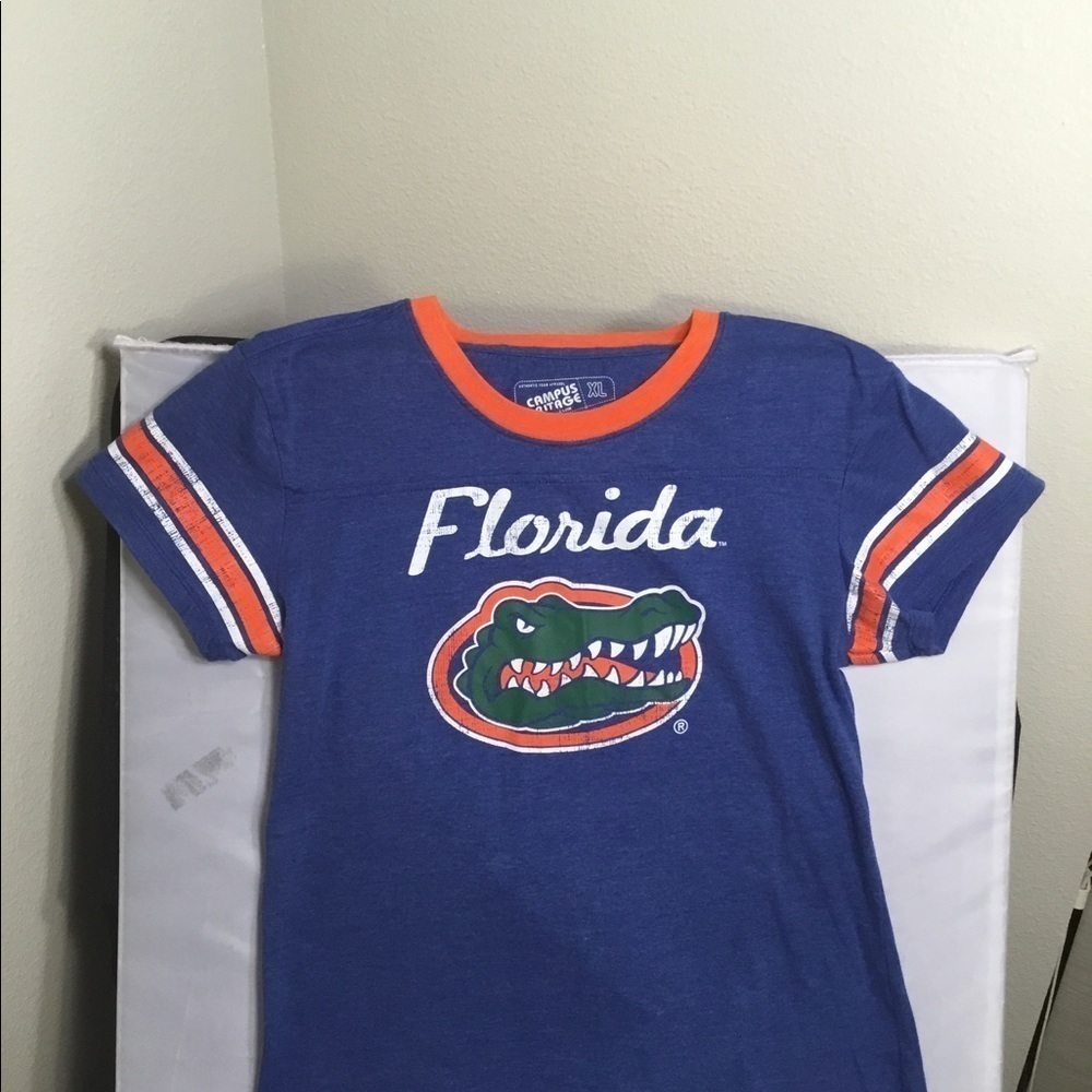 FLORIDA GATOR CAMPUS HERITAGE T SHIRT SIZE‎ XL